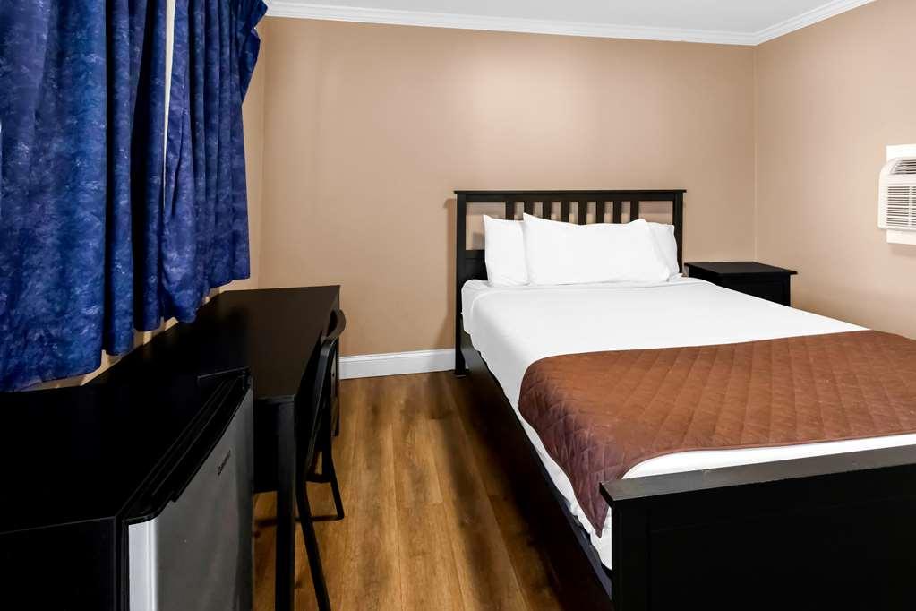 Americas Best Value Inn Avenel Woodbridge 객실 사진