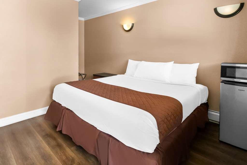Americas Best Value Inn Avenel Woodbridge 객실 사진